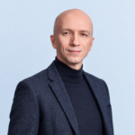 Владимир Салахутдинов_AI_1